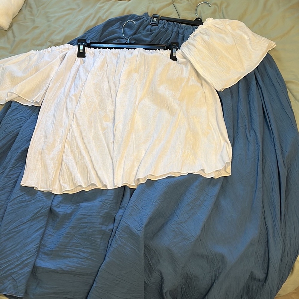 Renaissance costume